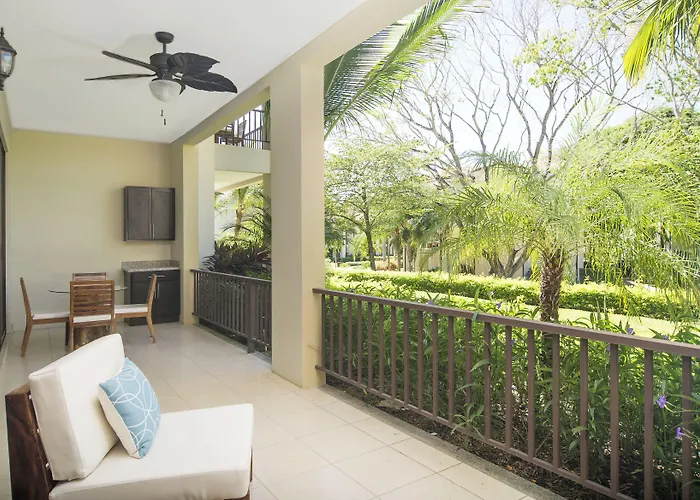 Hotel Breeze Private 4*