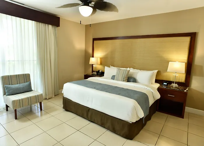 Hotel Breeze Private Coco